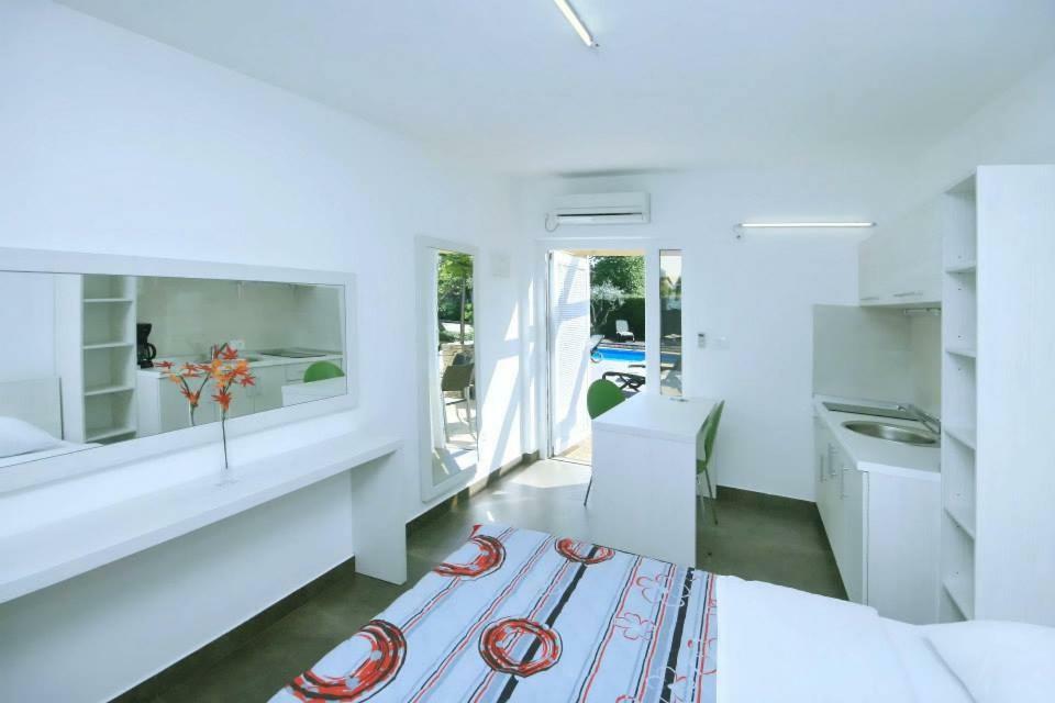 Apartmani Elio Умаг Экстерьер фото